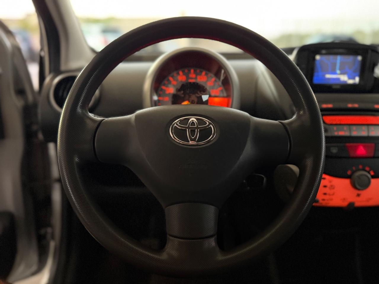 Toyota Aygo 1.0 12V VVT-i 5 porte Active Connect