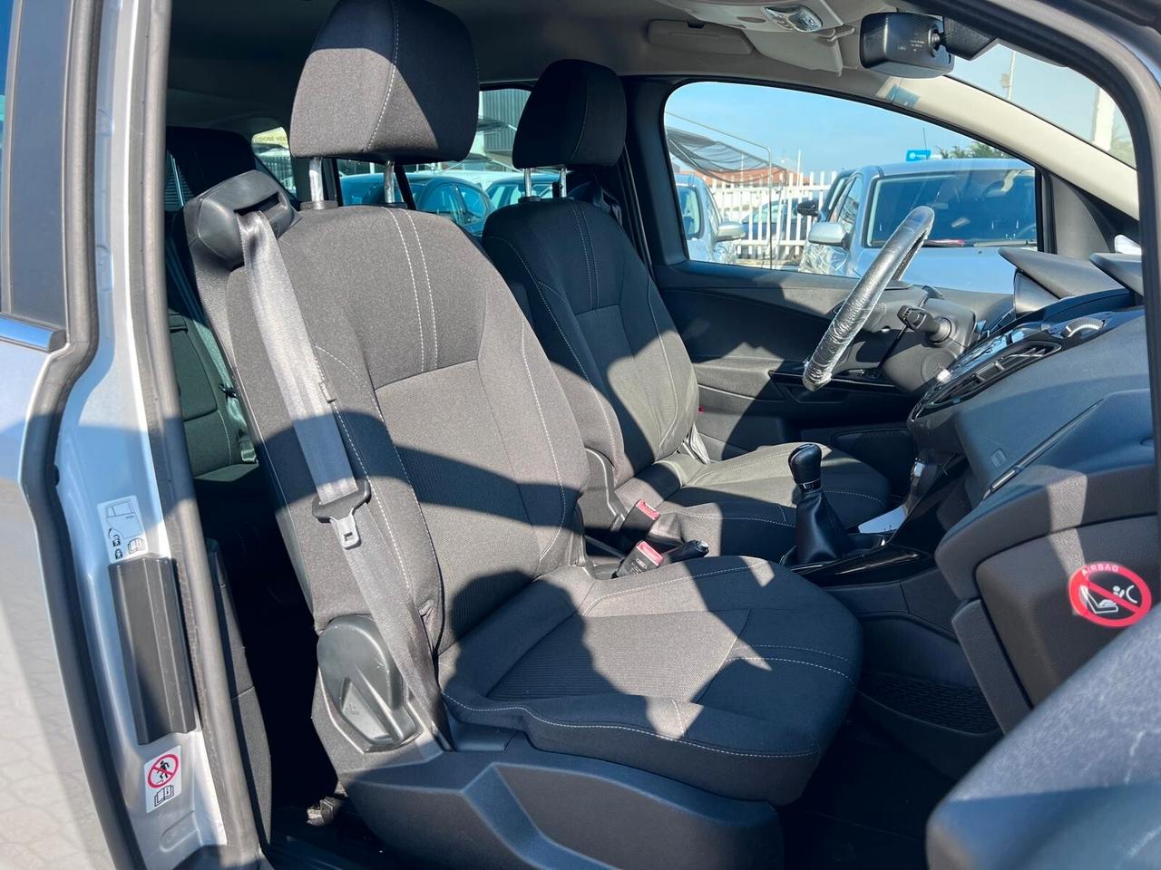 Ford B-Max 1.5 TDCi 75 CV Business Titanium