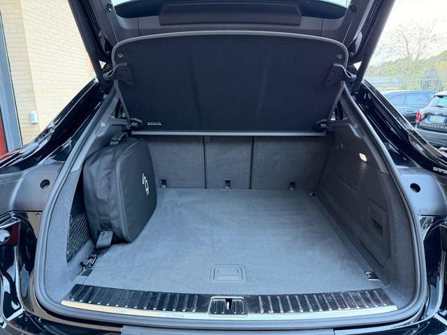 PORSCHE Cayenne Coupé 3.0 V6 E-Hybrid (FULL OPTIONAL)