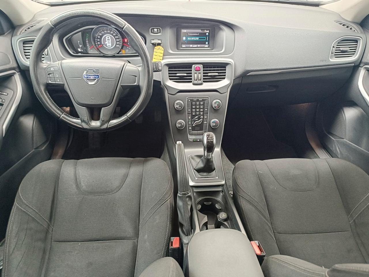 Volvo V40 D2 1.6 Momentum