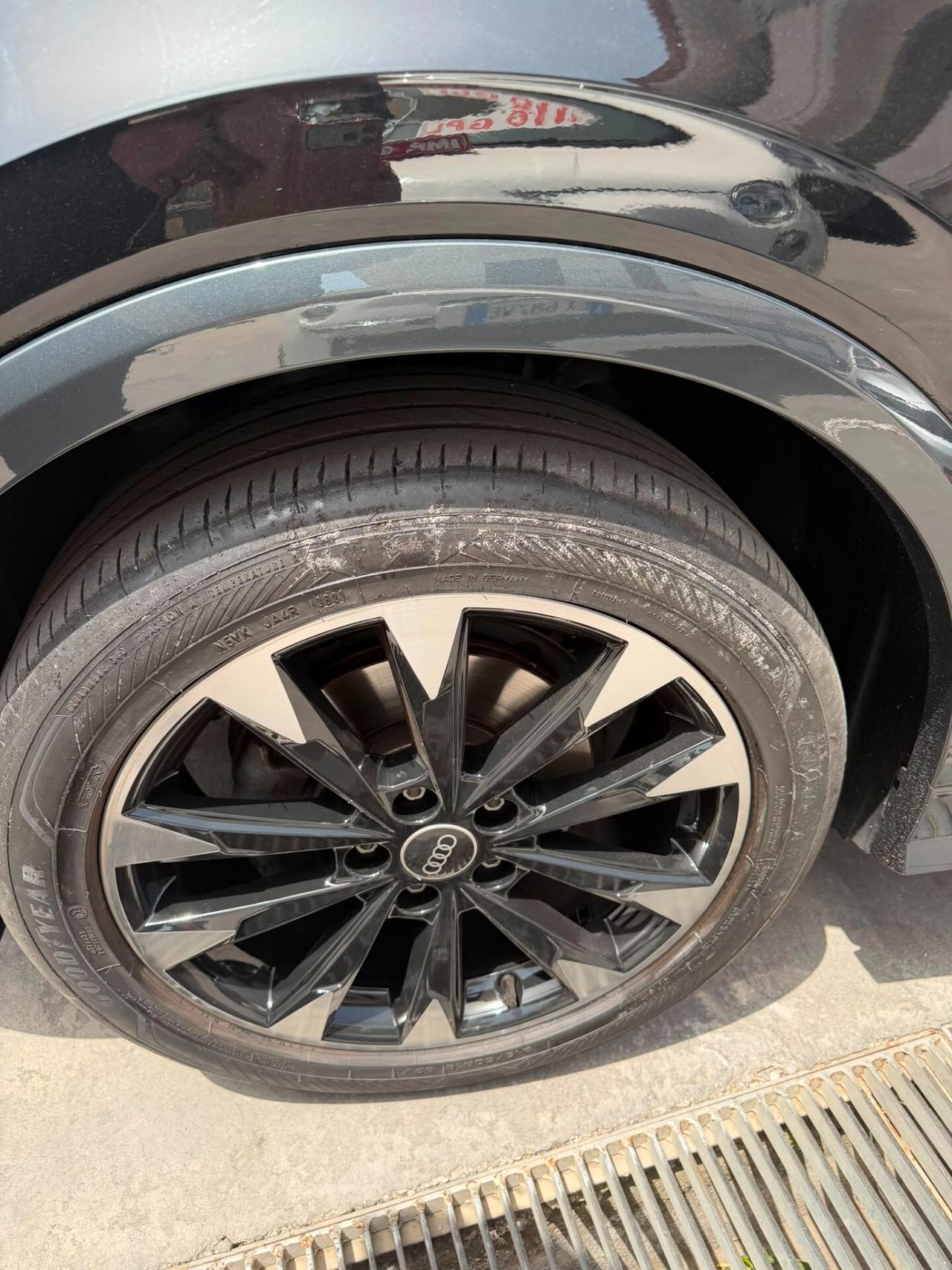 Audi Q2 35 TDI quattro S tronic