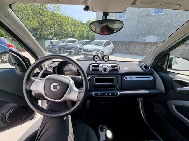 SMART ForTwo 1000 52 kW MHD compact