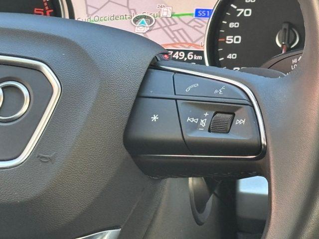 AUDI Q5 2.0 tdi mhev 12V Business quattro s-tronic