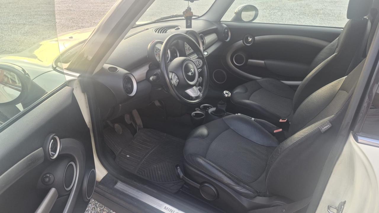 Mini Cooper D Clubman 1.6 16V Chili