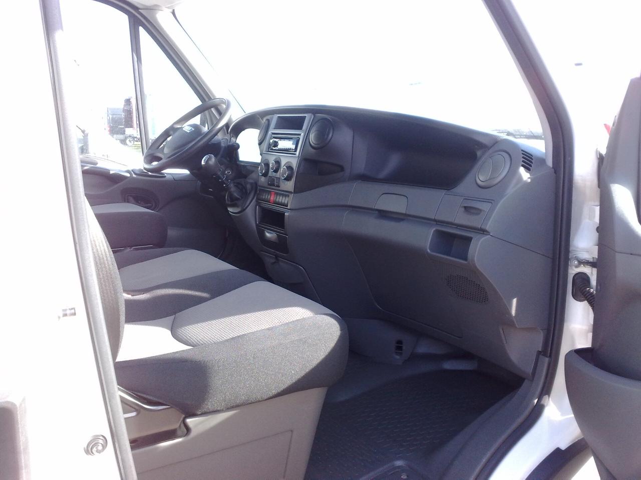 Iveco Daily 35s15 2.3hpt CASSONE FISSO - 2012