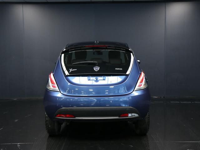 LANCIA Ypsilon 1.0 FireFly 5 porte S&S Hybrid Silver Plus