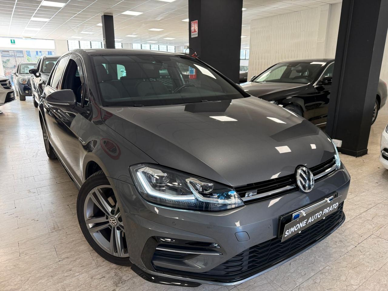 Volkswagen Golf 1.6 TDI 115 CV 5p. Executive BlueMotion Technology R-Line