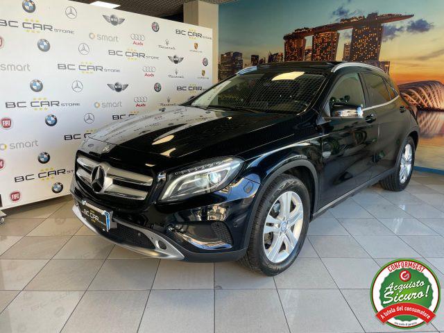 MERCEDES-BENZ GLA 200 d Aut. Sport *TETTO*PELLE*CAMERA