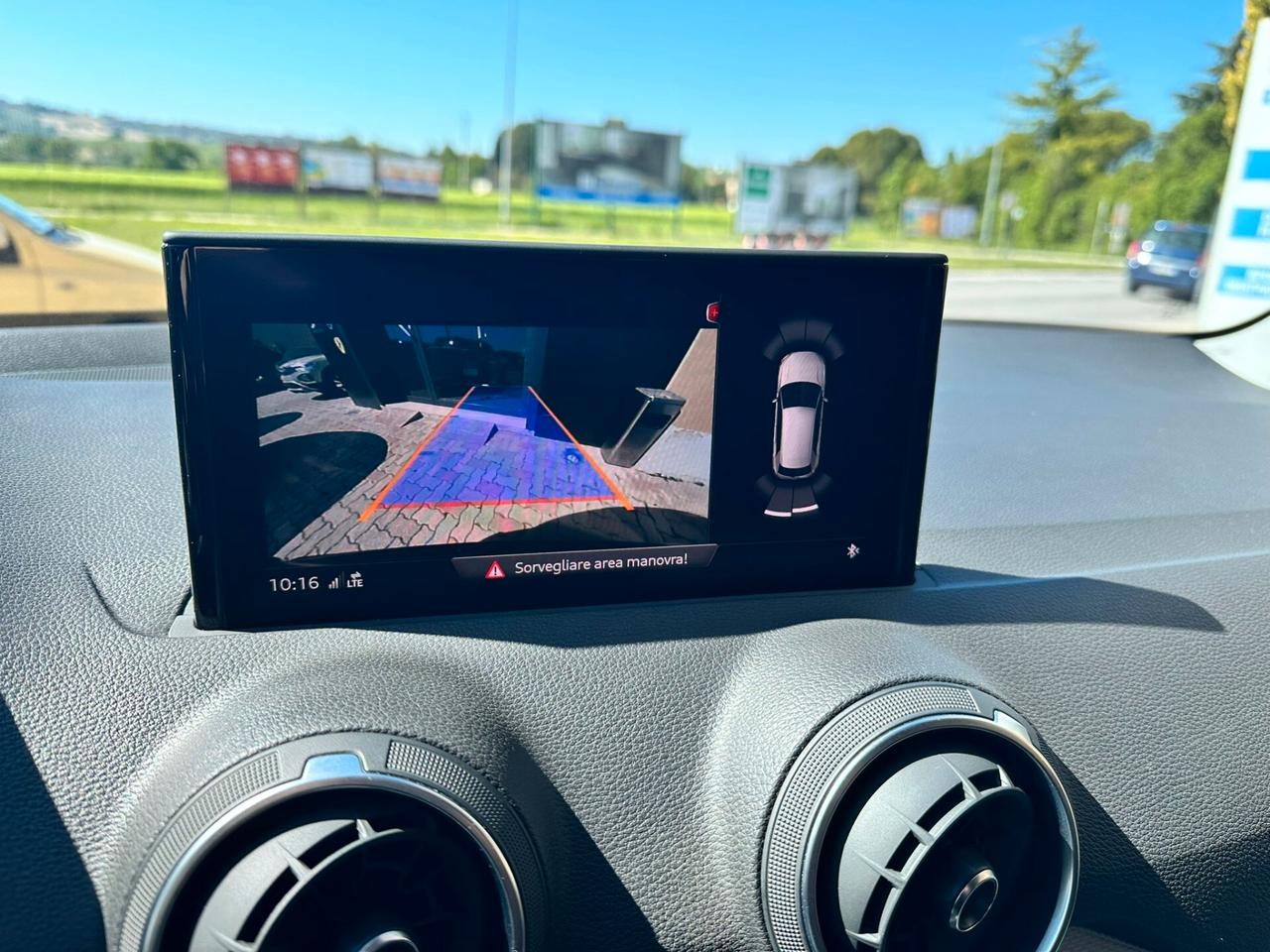 Audi Q2 30 TDI Admired
