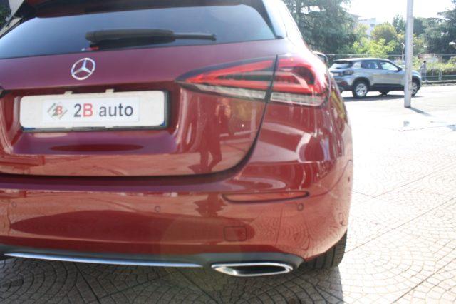 MERCEDES-BENZ A 200 Sport
