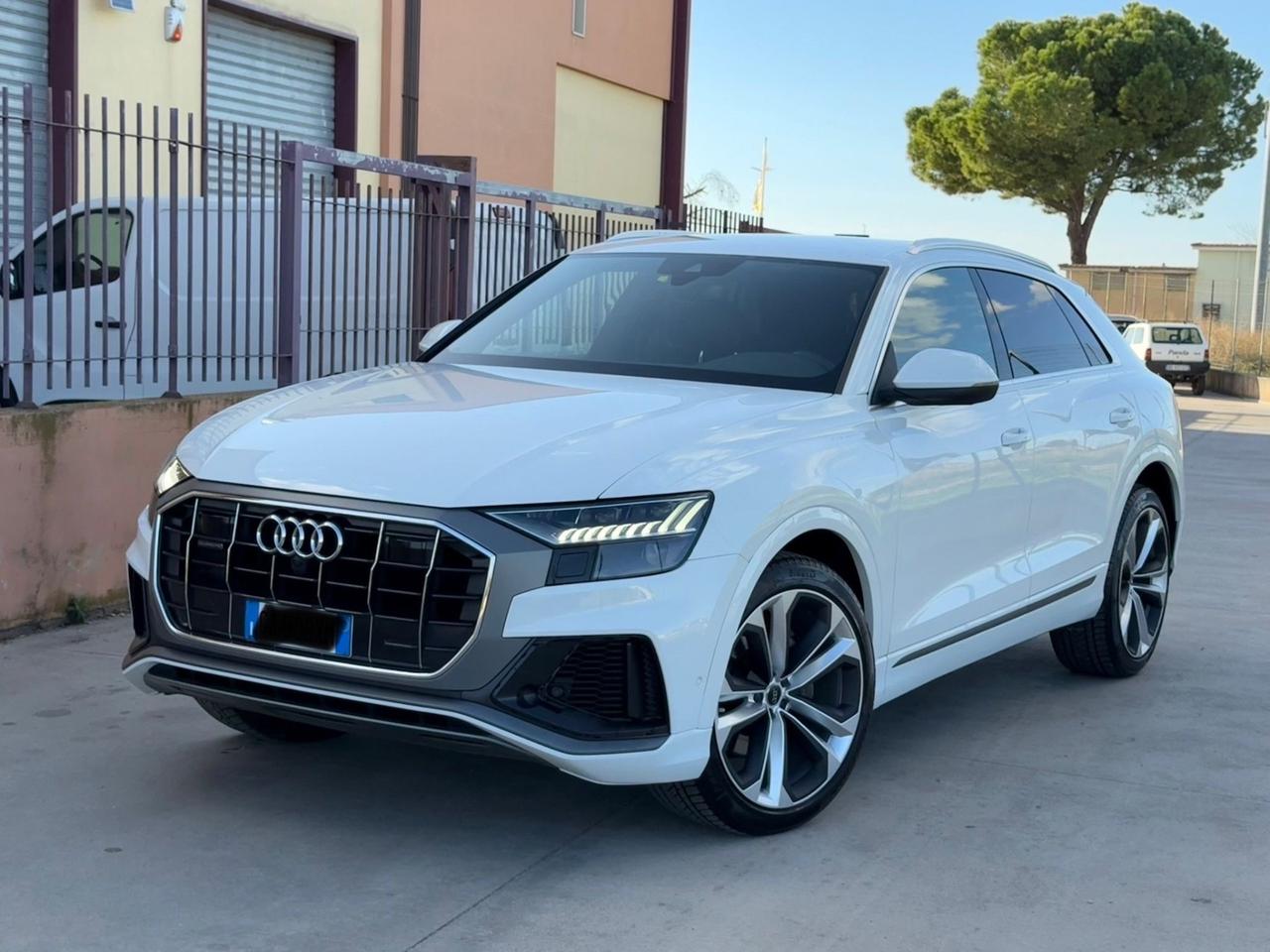 Audi Q8 50 TDI 286 CV quattro tiptronic Sport