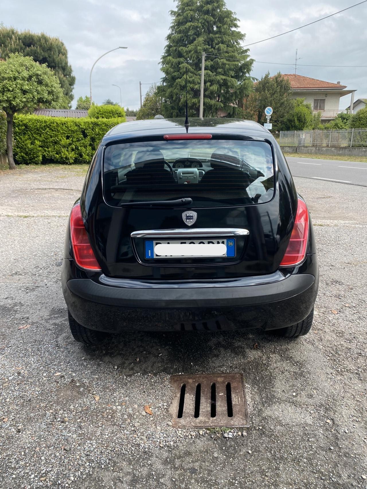 Lancia Ypsilon 1.2 OK NEOPATENTATI