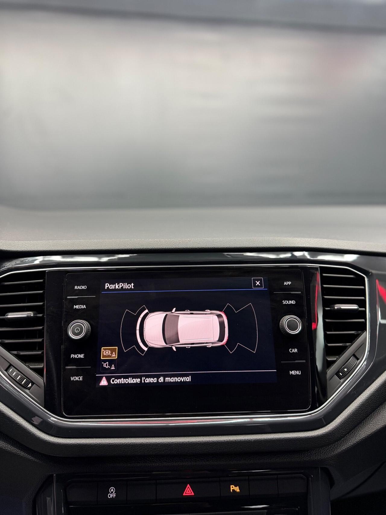 Volkswagen T-Roc 1.6 TDI SCR Advanced BLACK 10/2018