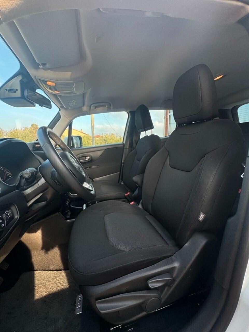 Jeep Renegade 1.6 Mjt soli 53000 km - neopatentati da 150 euro al mese