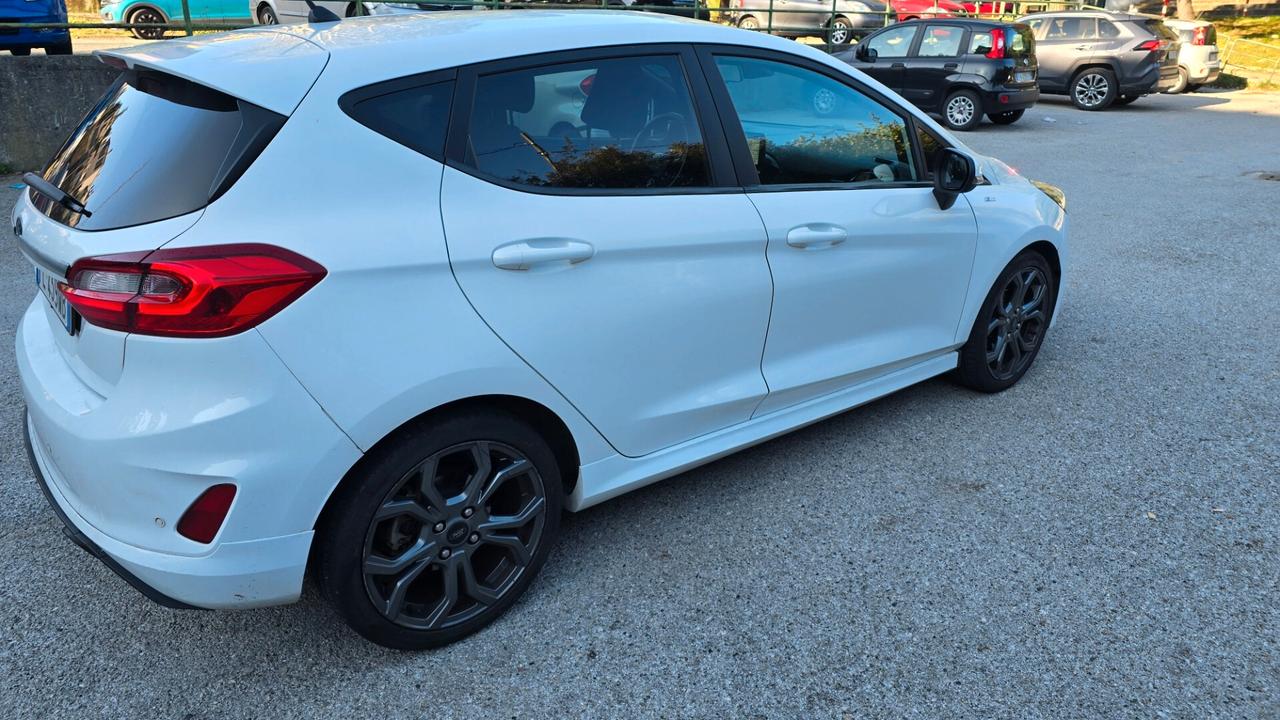 Ford Fiesta 1.5 TDCi 5 porte ST-Line