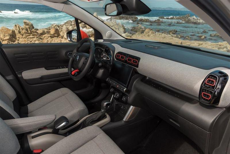 Citroën C3 Aircross I 2017 1.5 bluehdi Shine s&s 100cv