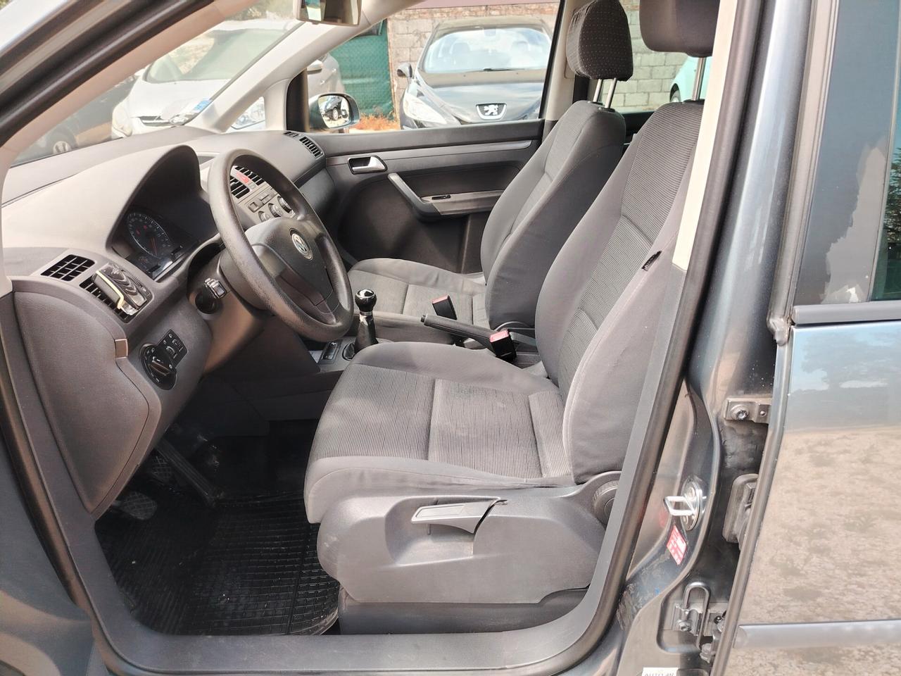 Volkswagen Touran 2.0 Trendline Ecofuel