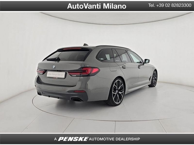 BMW Serie 5 530d Touring mhev 48V xdrive Msport auto