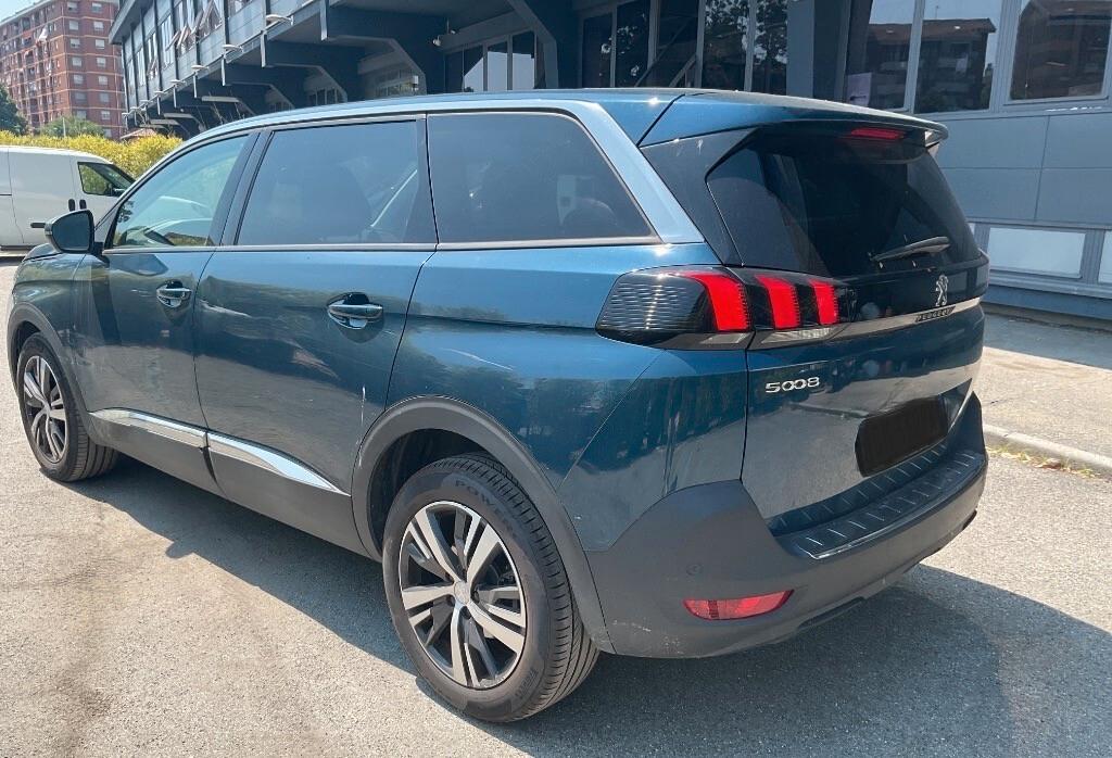 Peugeot 5008 BlueHDi 130 S&S EAT8 Allure