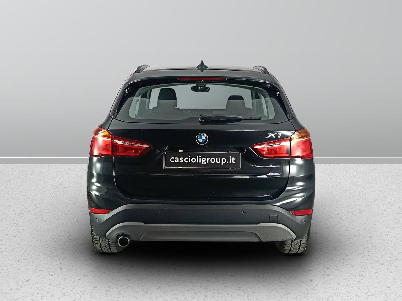 BMW X1 F48 - X1 sdrive18d Business auto