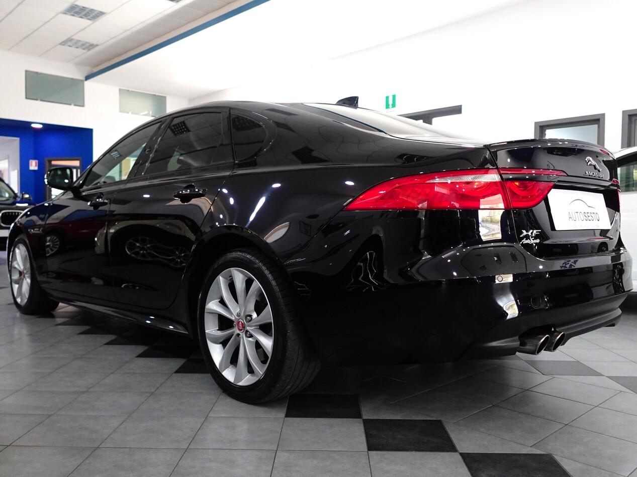 Jaguar XF 2.0d 180 CV R-SPORT