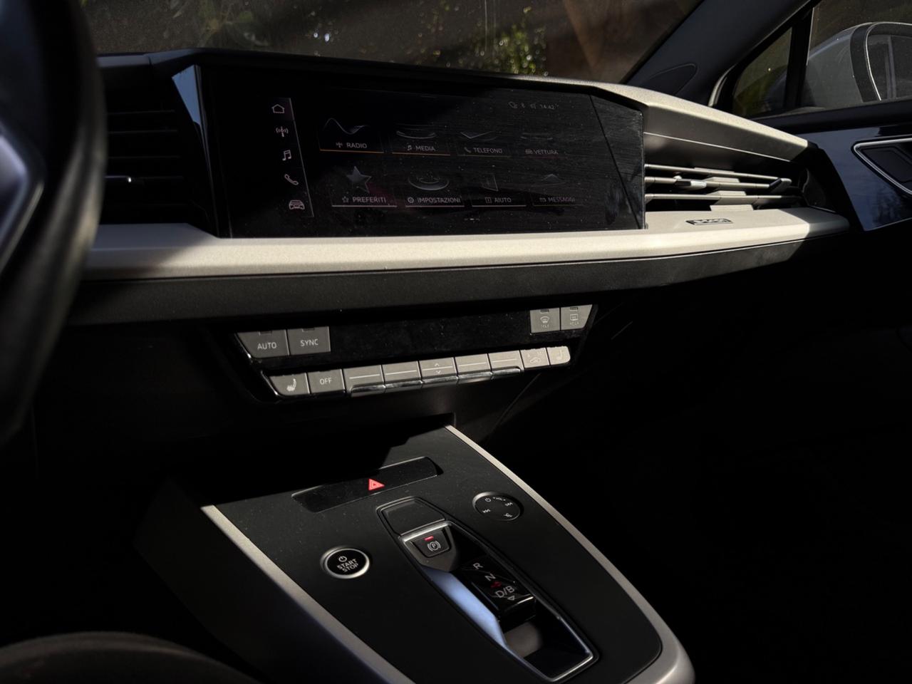 Audi Q4 35 e-tron 23 Mila km 24 Mesi di garanzia