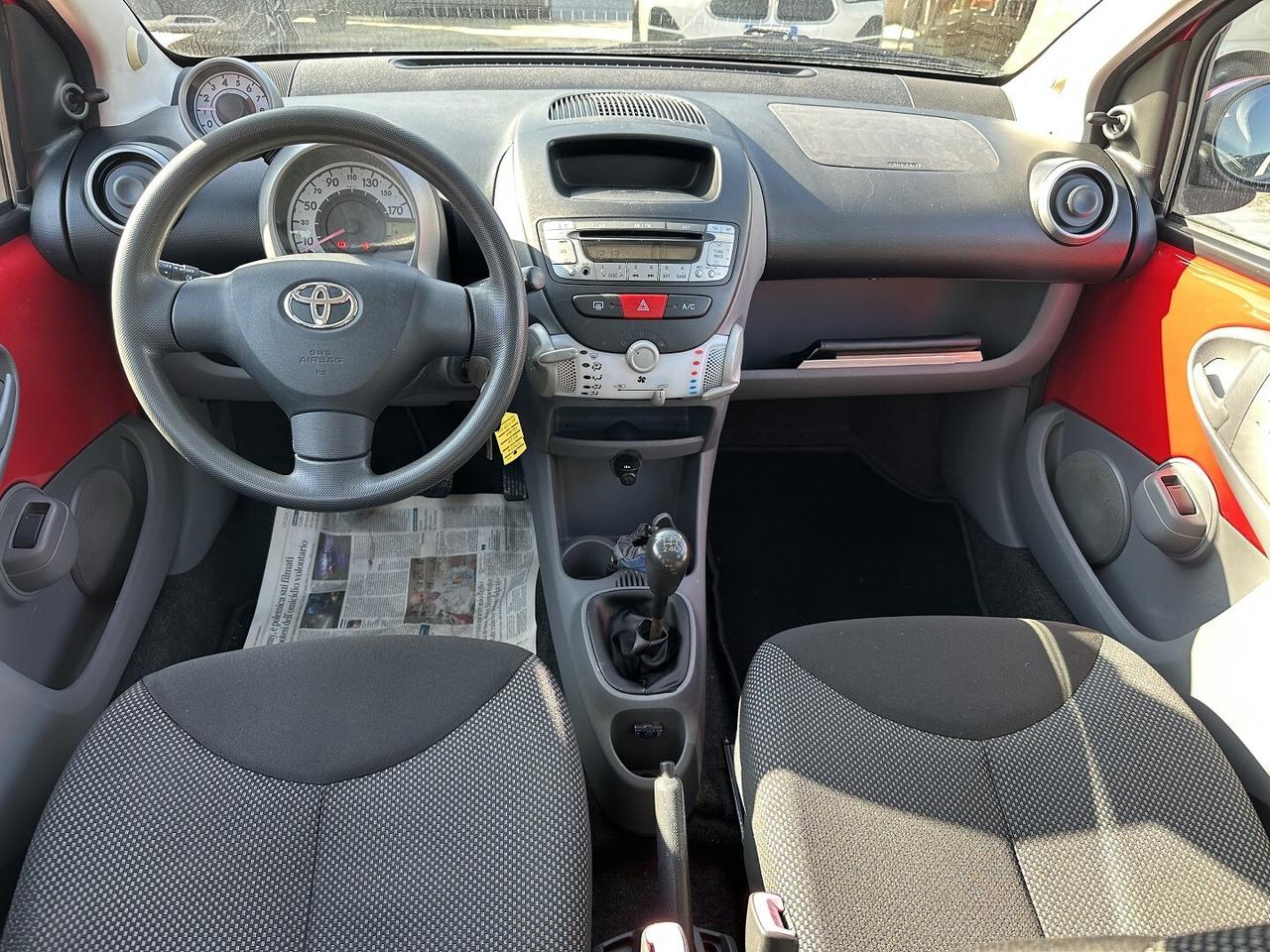 Toyota Aygo 1.0 Gpl 69 Cv 2010 x neopatentati