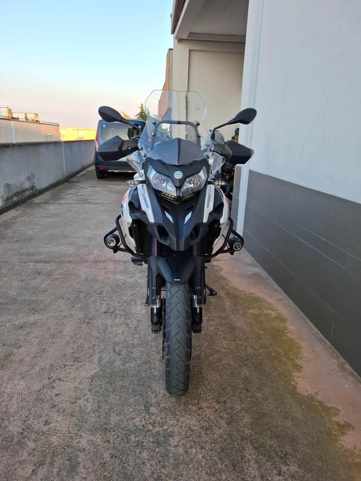Benelli TRK 502