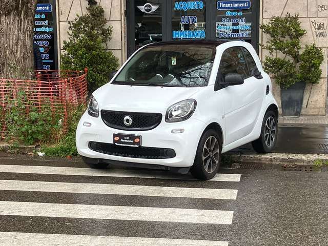 smart forTwo TWINAMIC 1.0 70CV CHIAMARE PER DISPONIBILIT��