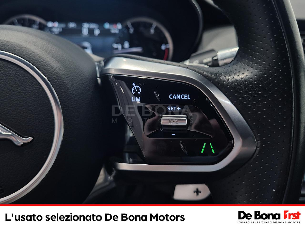 Jaguar E-Pace 2.0d i4 mhev r-dynamic se awd 204cv auto