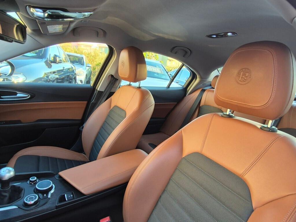 Alfa GIULIA 2.2D 180 CV MANUALE FULL OPT