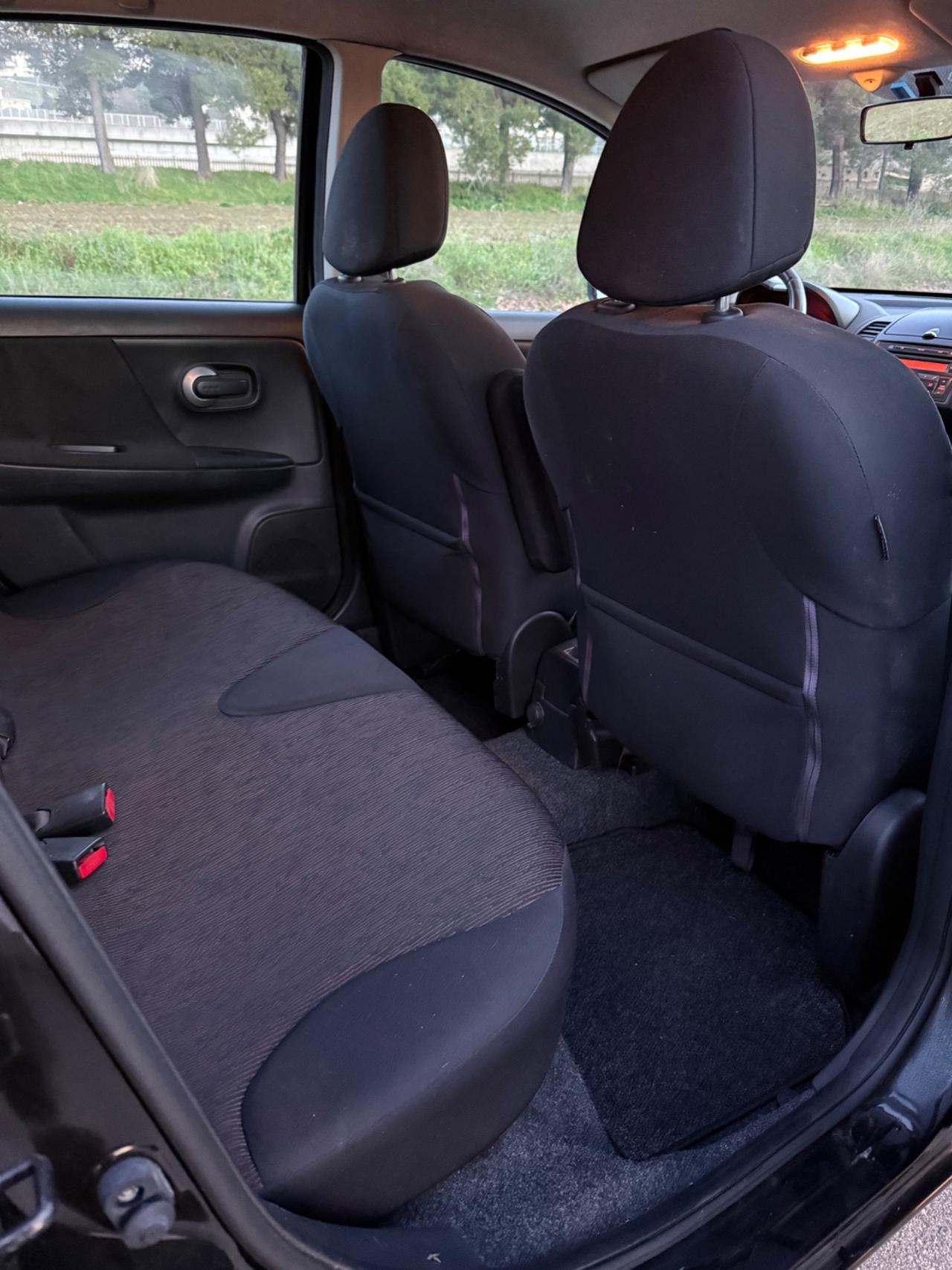 Nissan Note 1.5 dCi 90CV Tekna