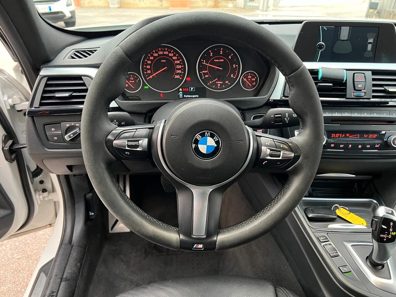 Bmw 320 320d xDrive Touring Msport