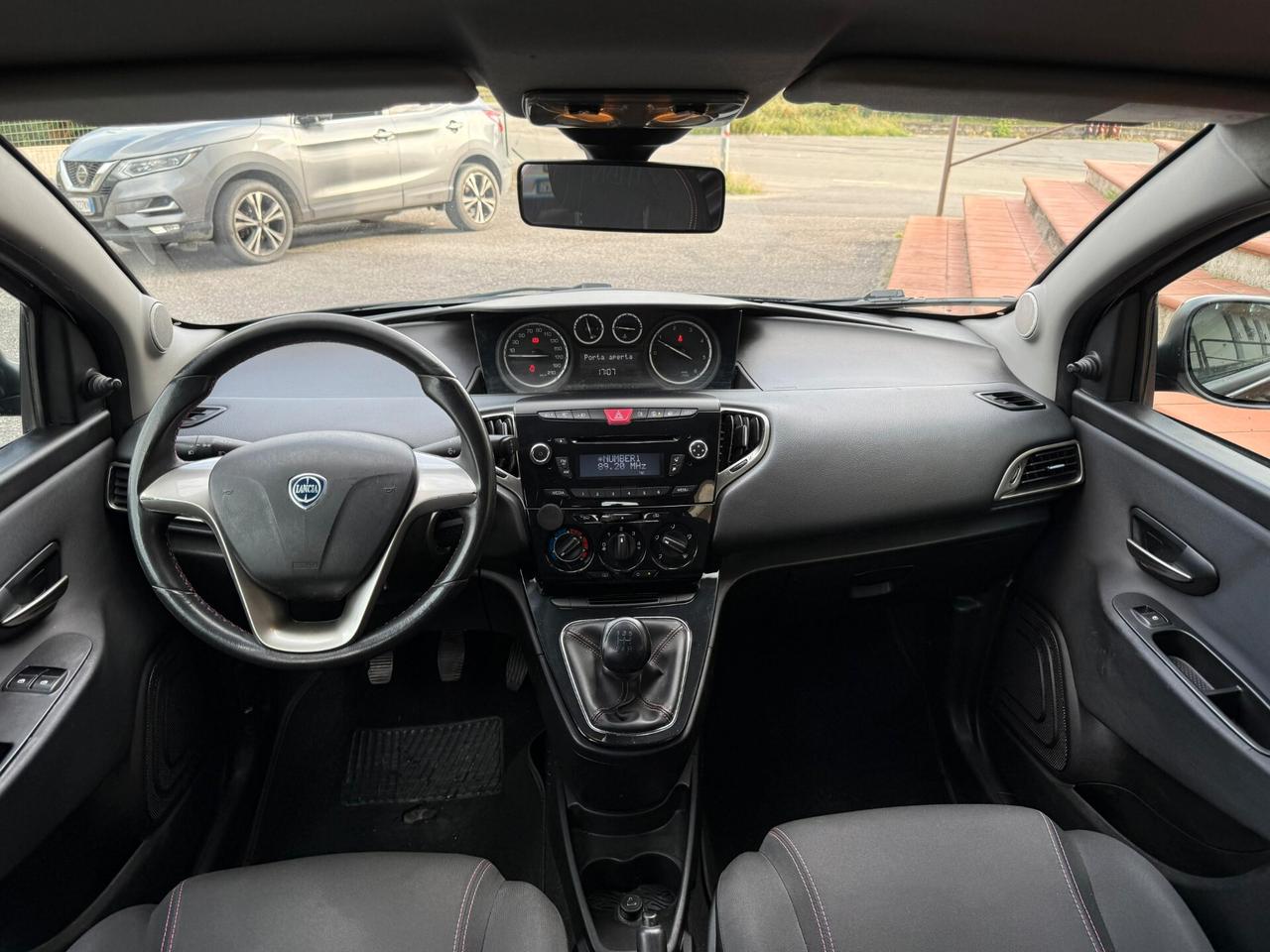 Lancia Ypsilon 1.3 MJT 16V 95 CV 5 porte S&S Elefantino