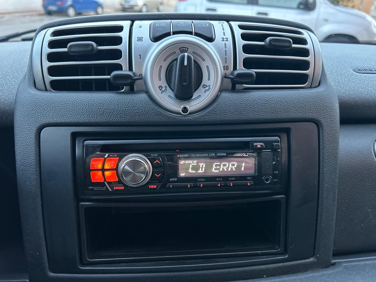 Smart ForTwo 1000 52 kW coupé pure