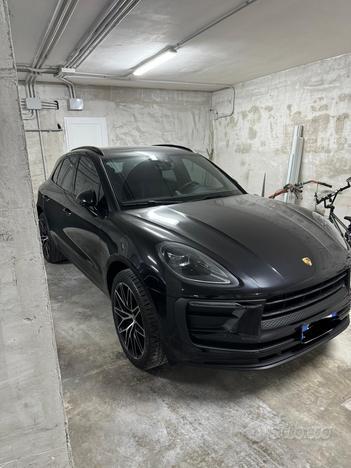 Porsche Macan 12/2022 8.000 km