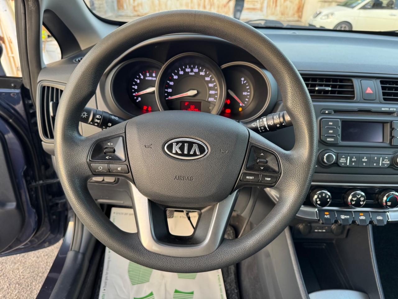 Kia Rio 1.4 CRDi 90CV NEOPATENTATI