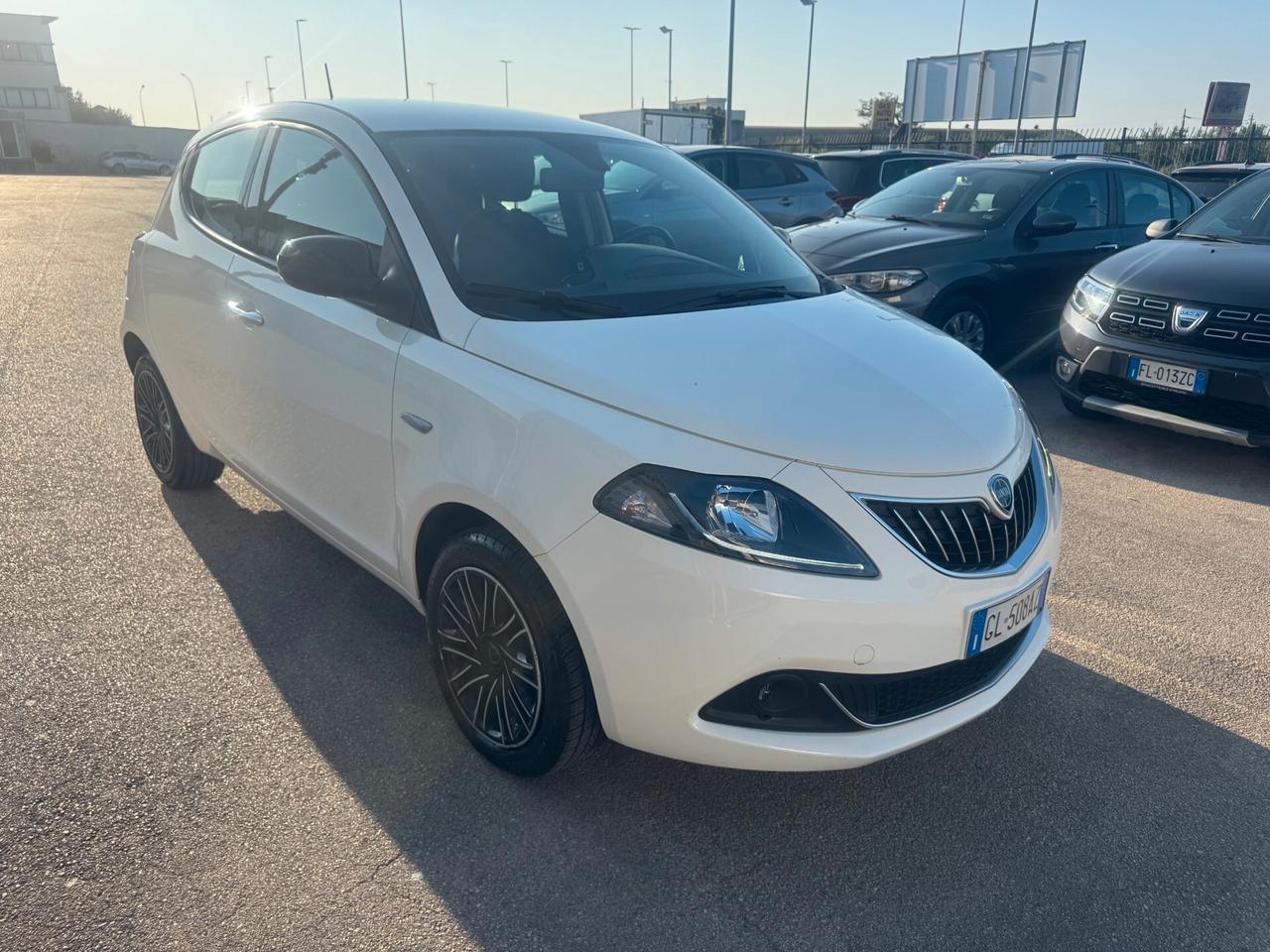 Lancia Ypsilon 1.0 FireFly 5 p. Gold- 2022