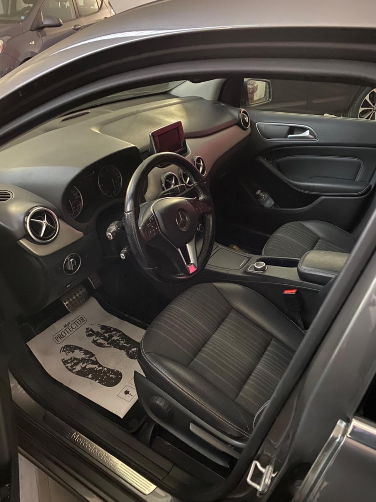 Mercedes-benz B 180 CDI Automatic Premium