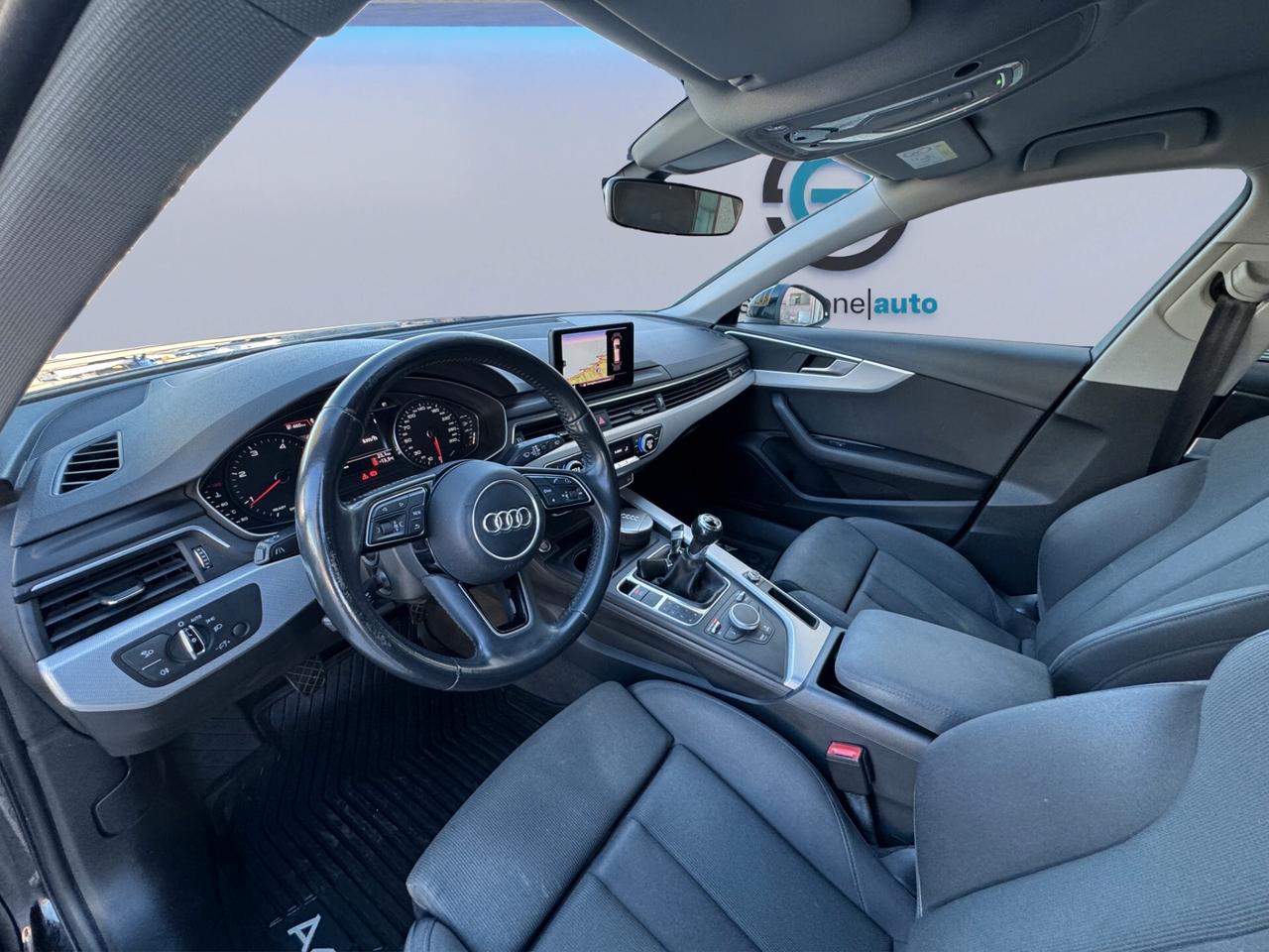 Audi A4 Avant 2.0 TDI 150 CV S-LINE