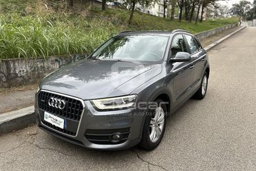 AUDI Q3 2.0 TDI quattro S tronic Business Plus