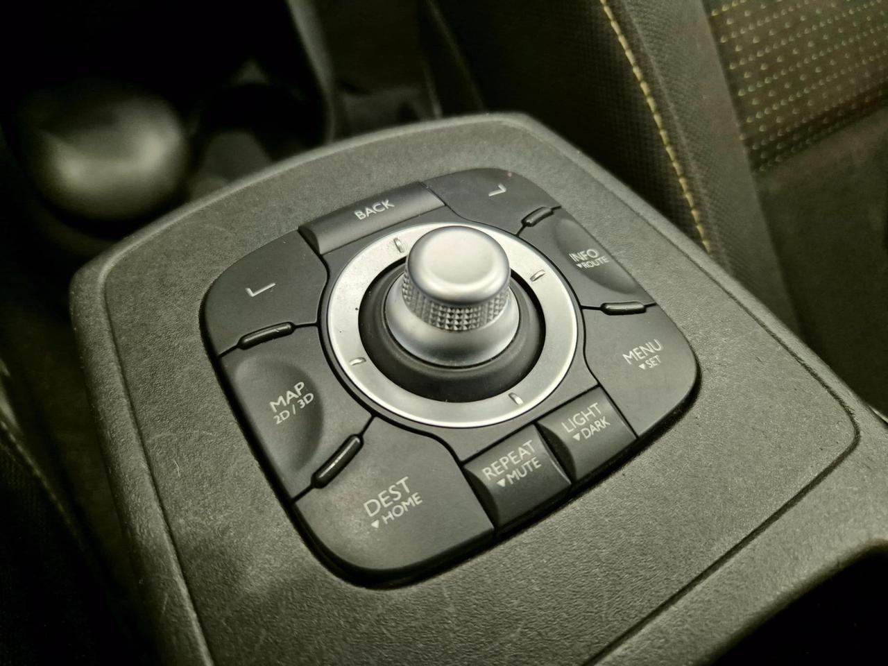 Renault Scenic 1.9 dci Dynamique TomTom 7 POSTI - NEOPATENTATI - Cam - Cruise/Lim