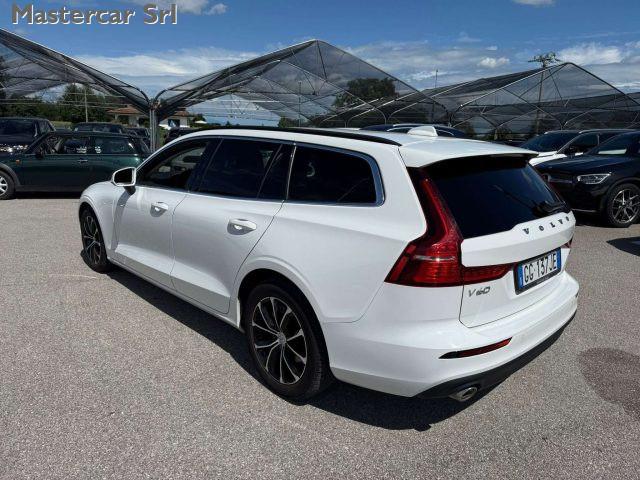 VOLVO V60 V60 2.0 b4 Momentum Business Pro auto - GG137JE