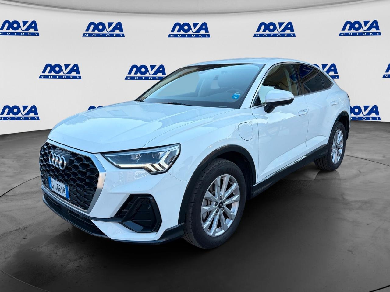 Audi Q3 SPB 45 TFSI e S tronic Business Plus