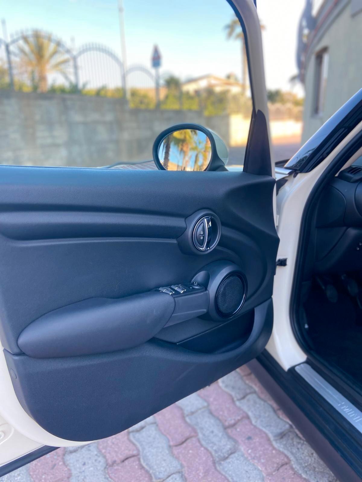 Mini Cooper D 1.5 116cv Hipe 5p