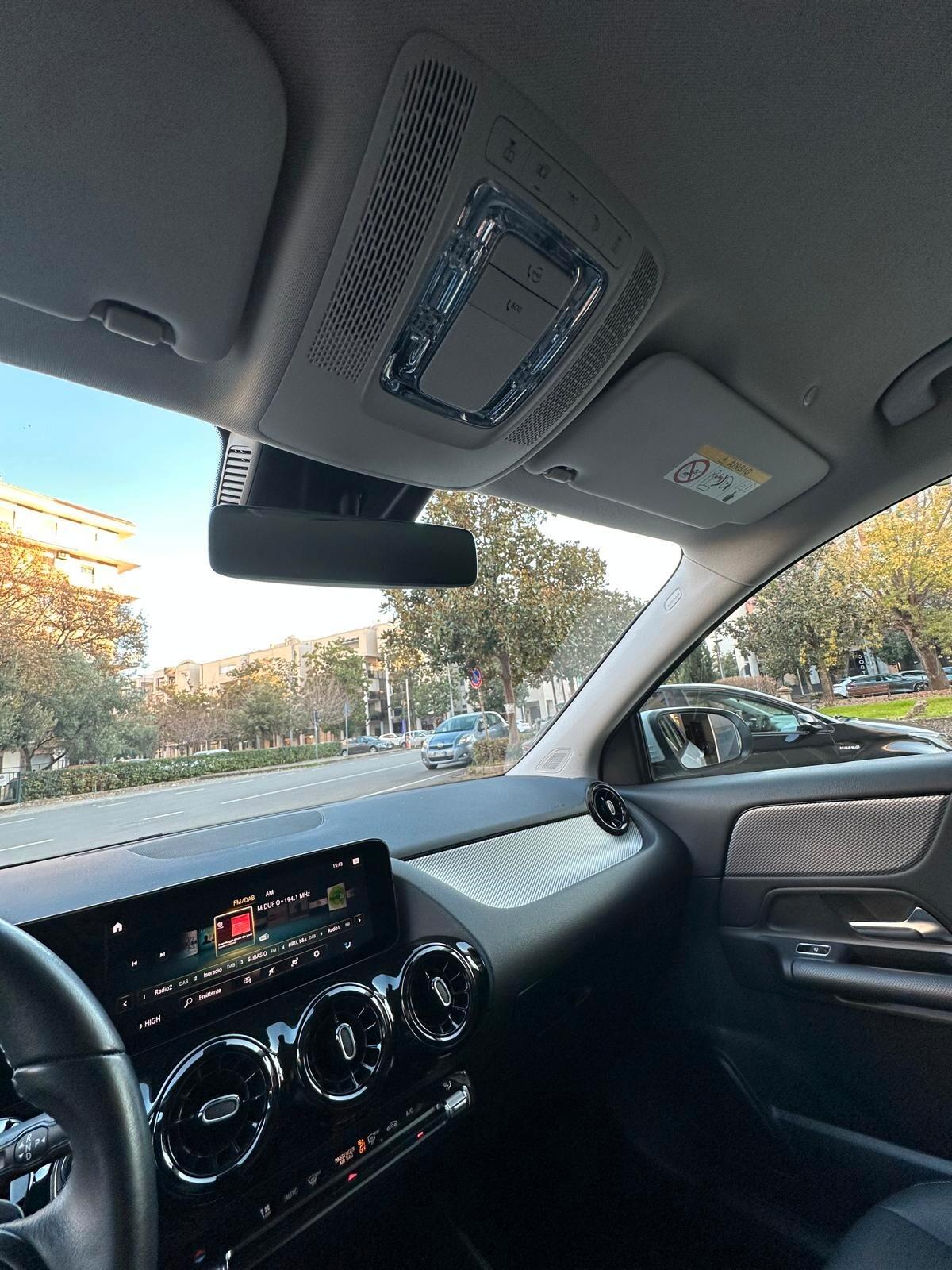 Mercedes-benz GLA 200 d Automatic Business