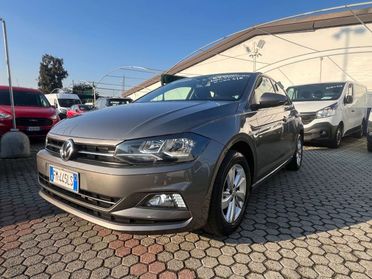 VOLKSWAGEN Polo Polo VI 5p 1.0 mpi Comfortline 75cv