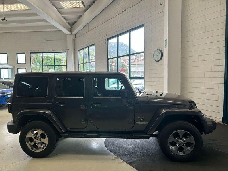Jeep Wrangler Unlimited 2.8 CRD Sahara Auto