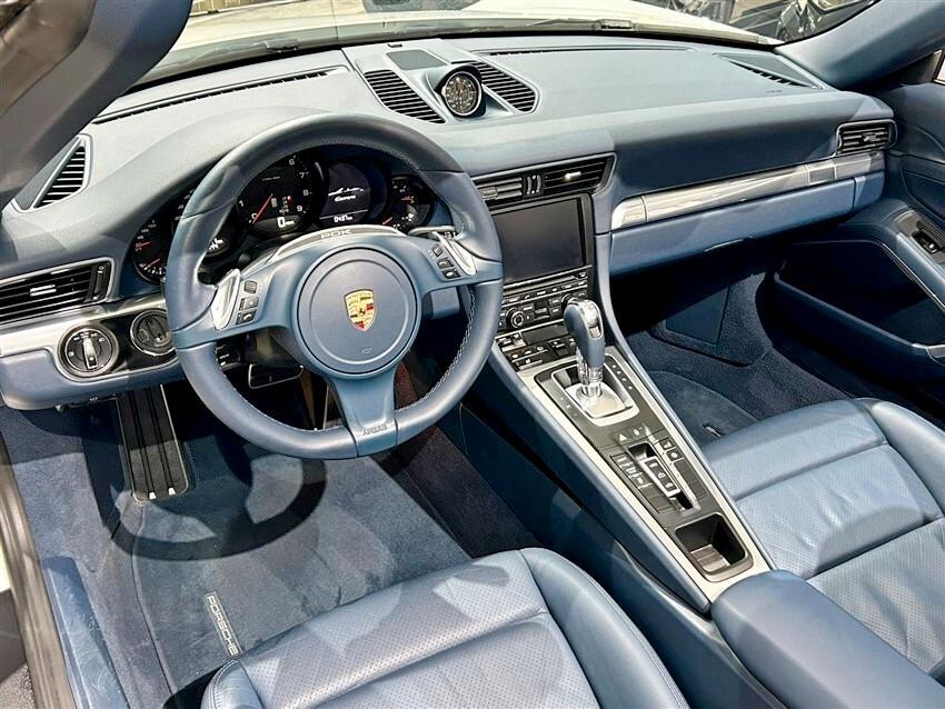 Porsche 911 3.4 Carrera Cabriolet