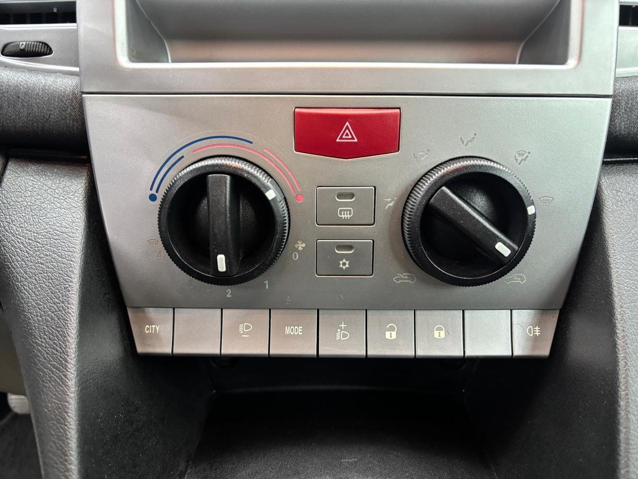 Lancia Ypsilon 1.2 69 CV Platinum